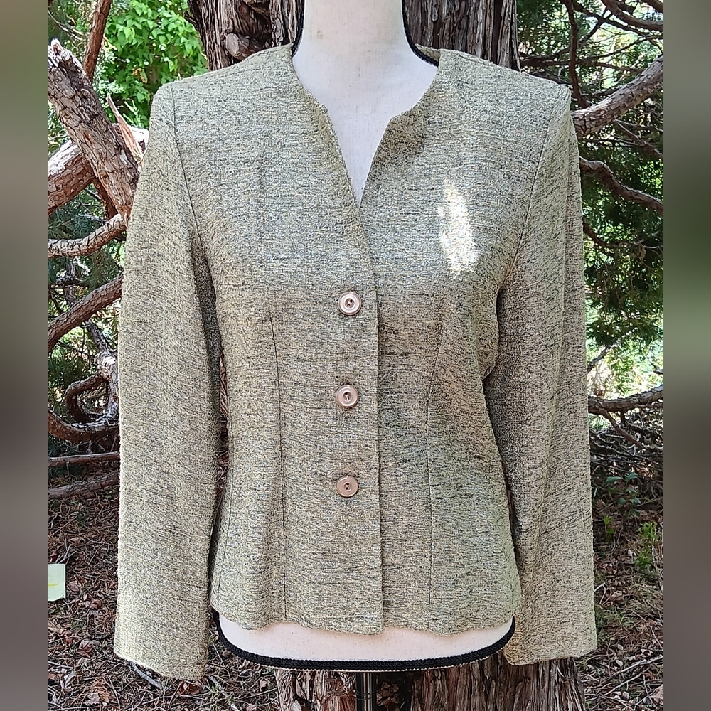 Perfect Taliored Tweed Jacket